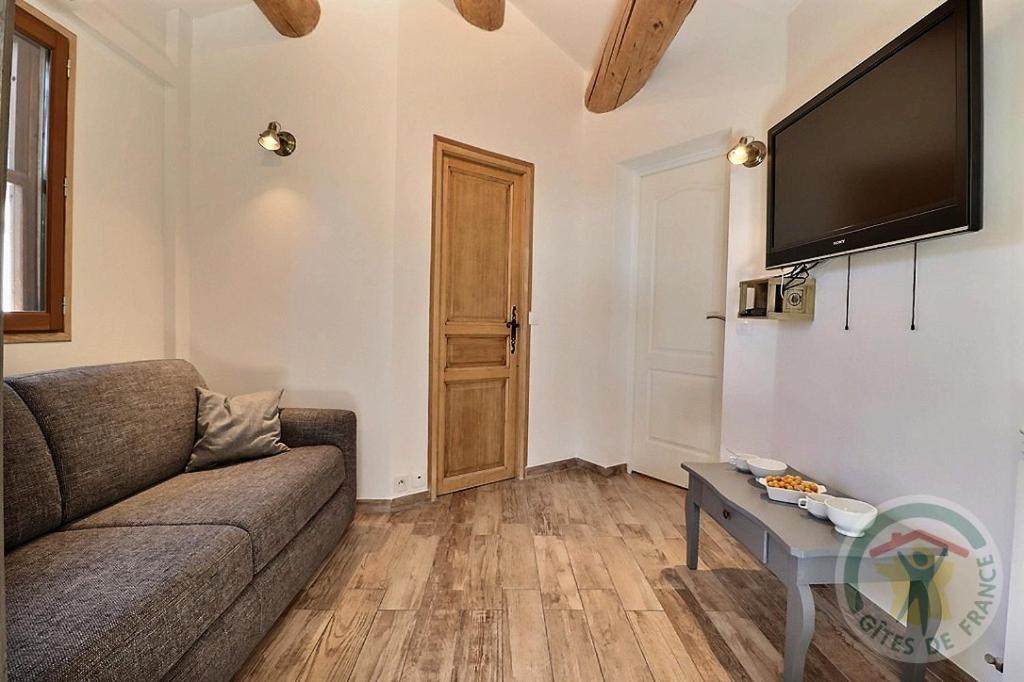 Mas De Plisset Apartment Saint-Gilles  Ngoại thất bức ảnh