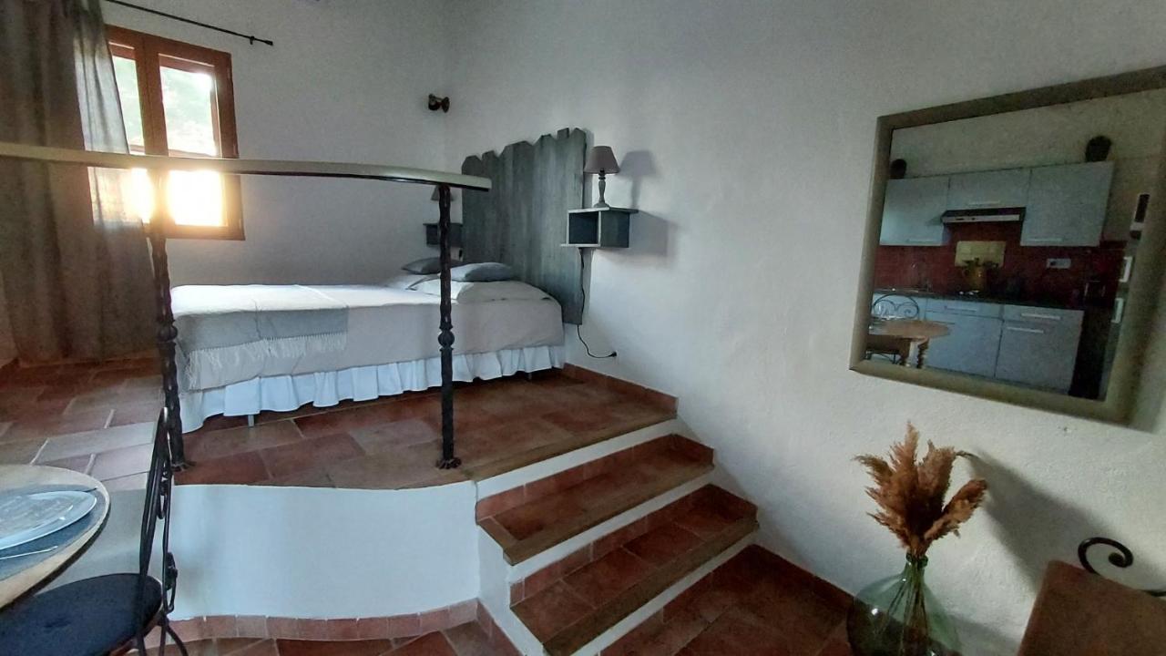 Mas De Plisset Apartment Saint-Gilles  Ngoại thất bức ảnh