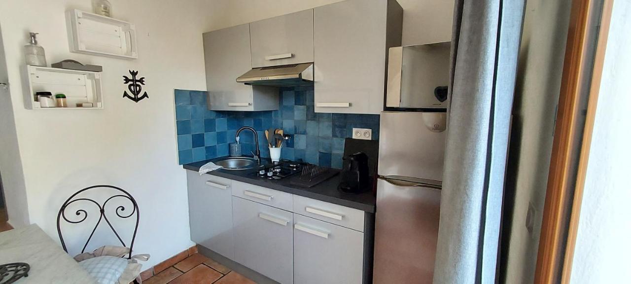 Mas De Plisset Apartment Saint-Gilles  Ngoại thất bức ảnh
